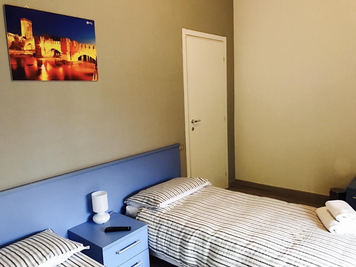 Simoni 10 Hotel Verona Luaran gambar
