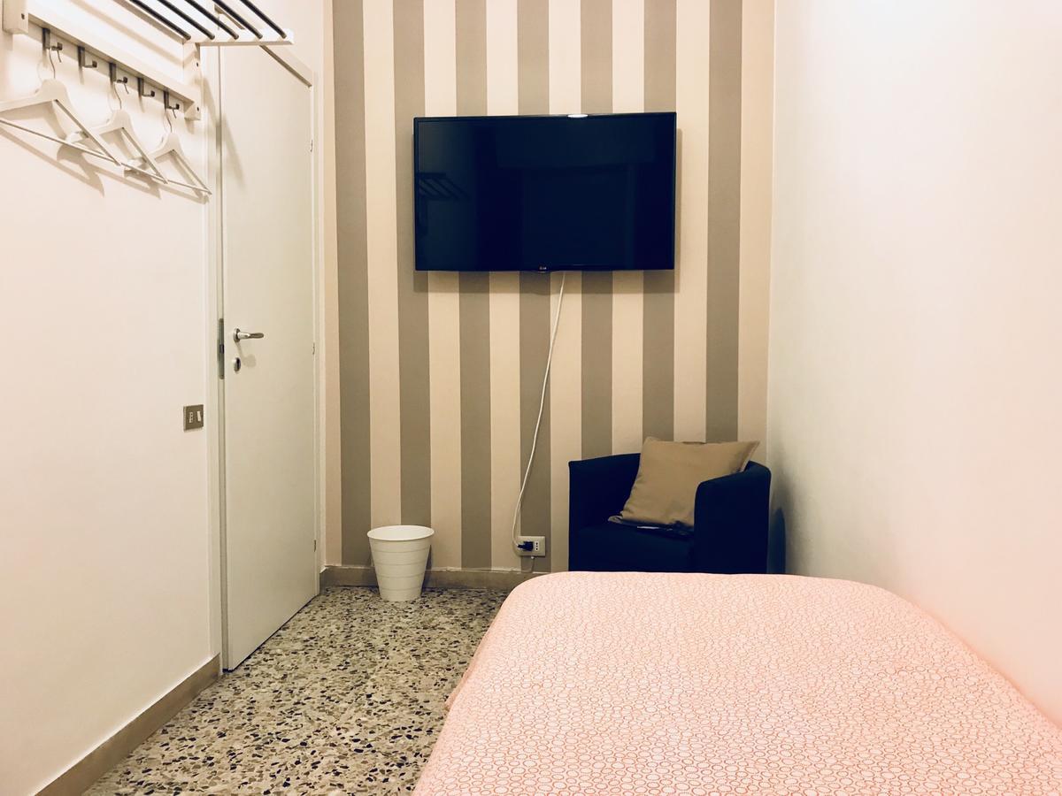 Simoni 10 Hotel Verona Luaran gambar