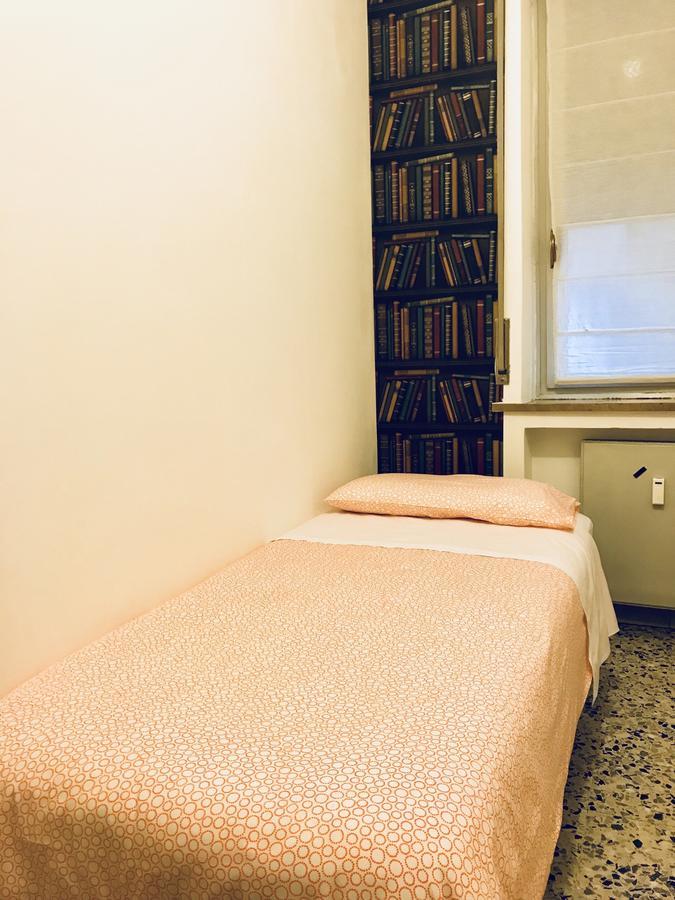 Simoni 10 Hotel Verona Luaran gambar